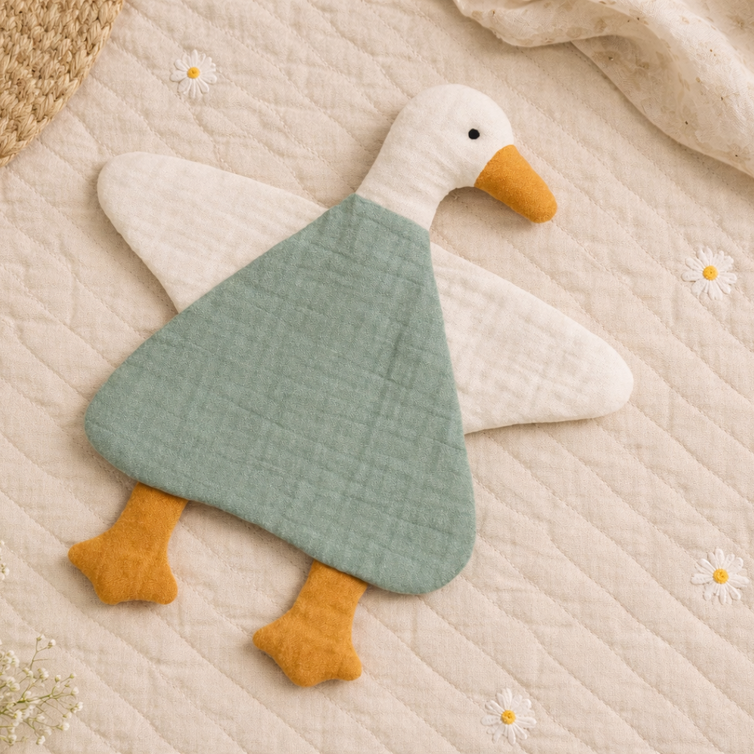 Goose Comfort Blanket Sewing Pattern, Cuddle Blanket, Written instructions & Video Tutorial, Beginner Friendly
